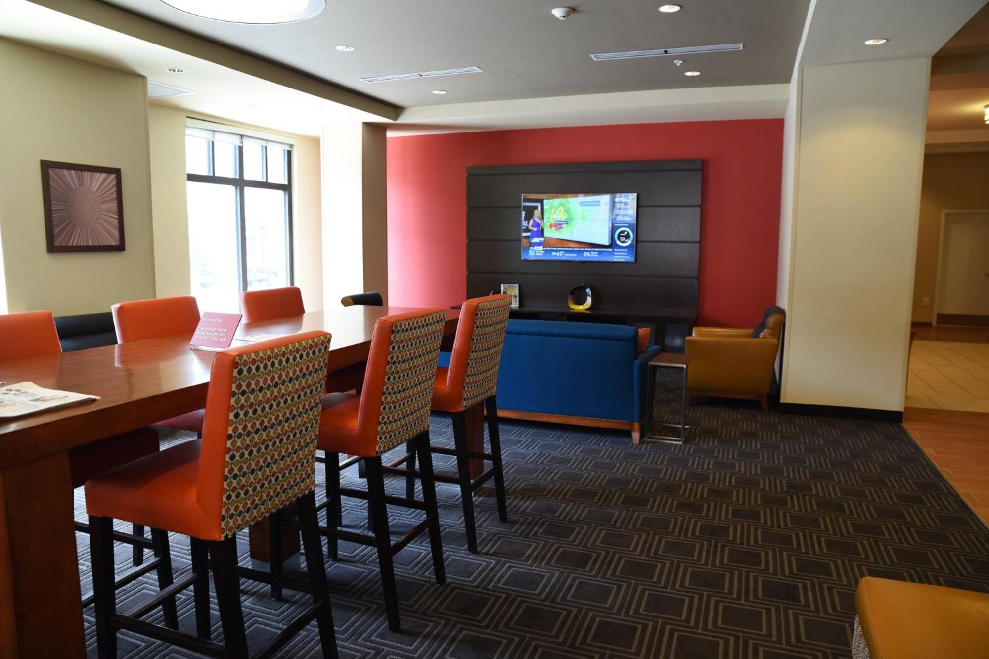 Towneplace Suites By Marriott Lawrence Downtown Luaran gambar